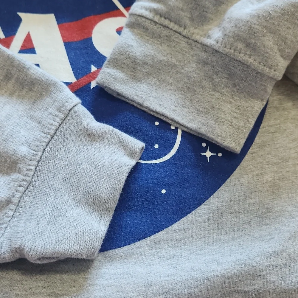 Cropped NASA Hoodie, Medium - Picture 7 of 7